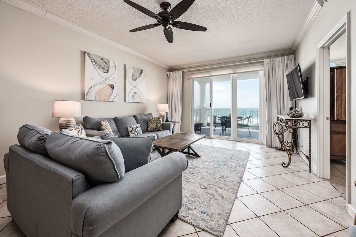 505 Inn at Crystal Beach Luxury Beachfront Condo