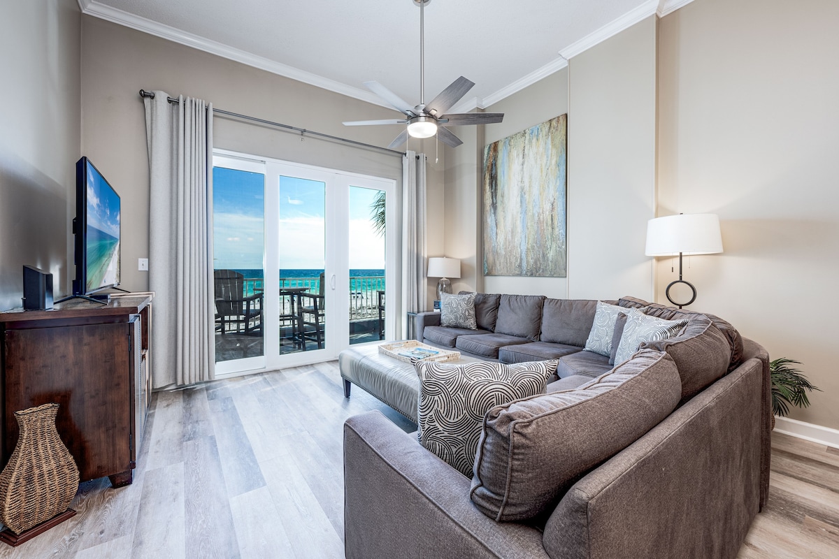 208 Inn At Crystal Beach Luxury Beachfront Condo