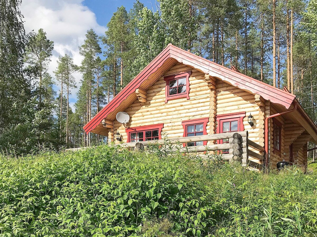 6 person holiday home in sälen