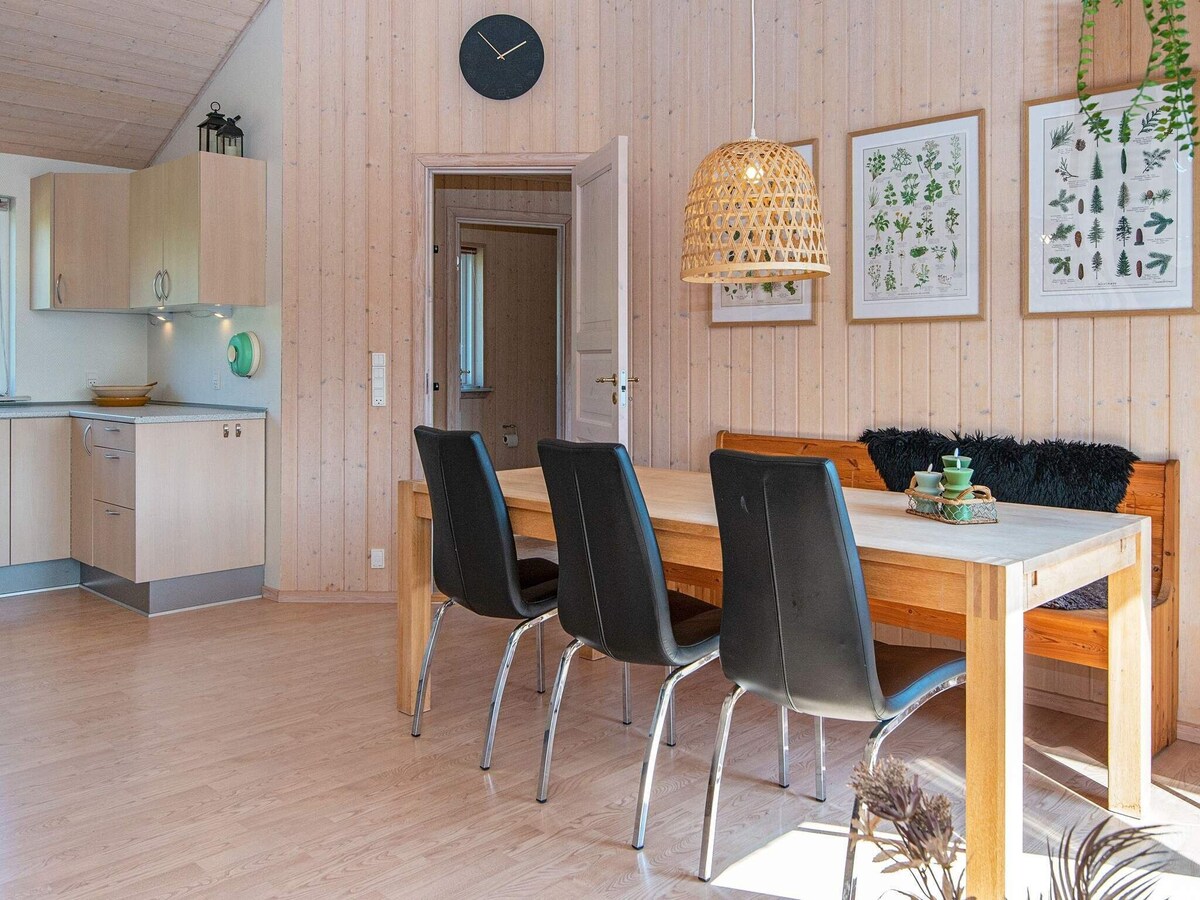 6 person holiday home in skjern