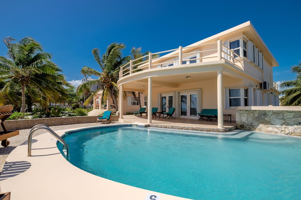 Spacious 2 Story Beachfront Home + Pool, Caretaker