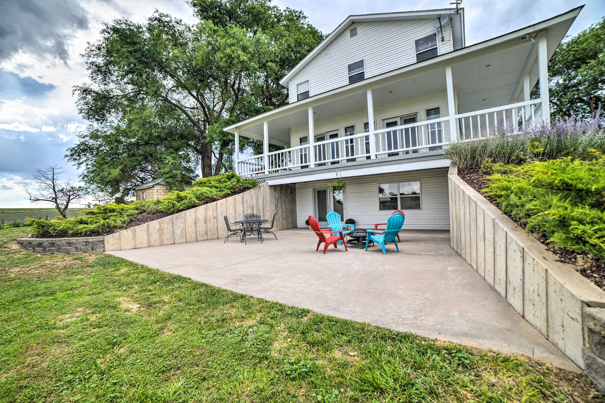 Walkout Apartment w/ Mtn View on Cortez Ranch