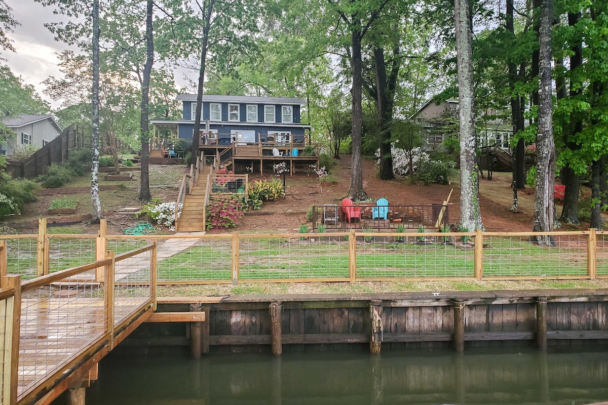 Waterfront House on Toledo Bend w/ Private Dock!