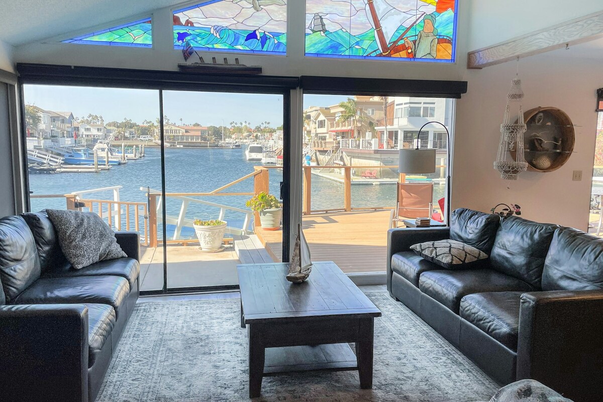 Large 4BR Waterview | Dock | Fireplace | Deck