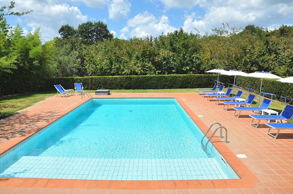 Villa i Noccioli - 18人，游泳池，庄园