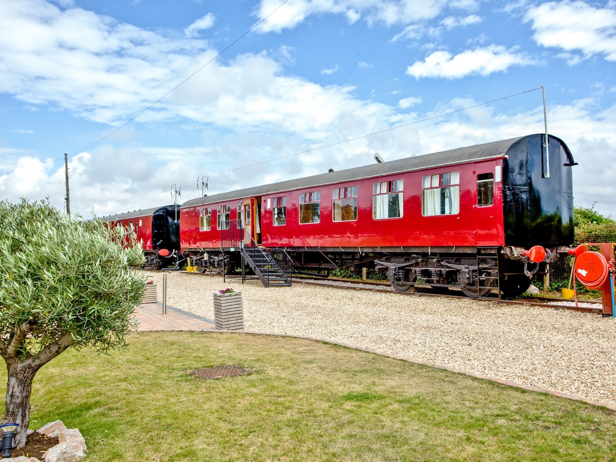 Brunel Boutique Railway Carriage 4