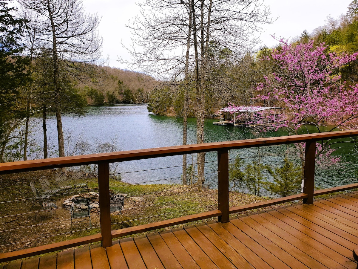 Hamley Lakefront Retreat is on 145 Peaceful Acres