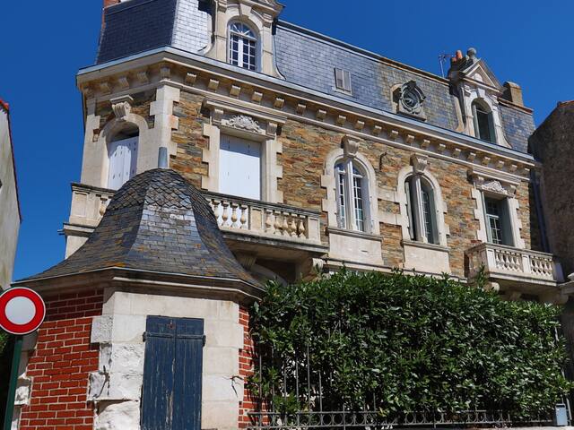 莱萨布勒多洛讷 (Les Sables-d'Olonne)的民宿