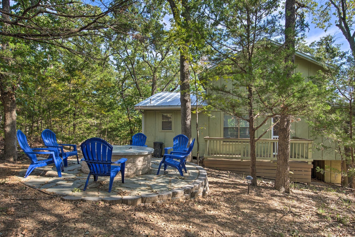 波茨伯勒小屋（ Pottsboro Cabin ）带露台-距离德州湖（ Lake Texoma ） 1英里！