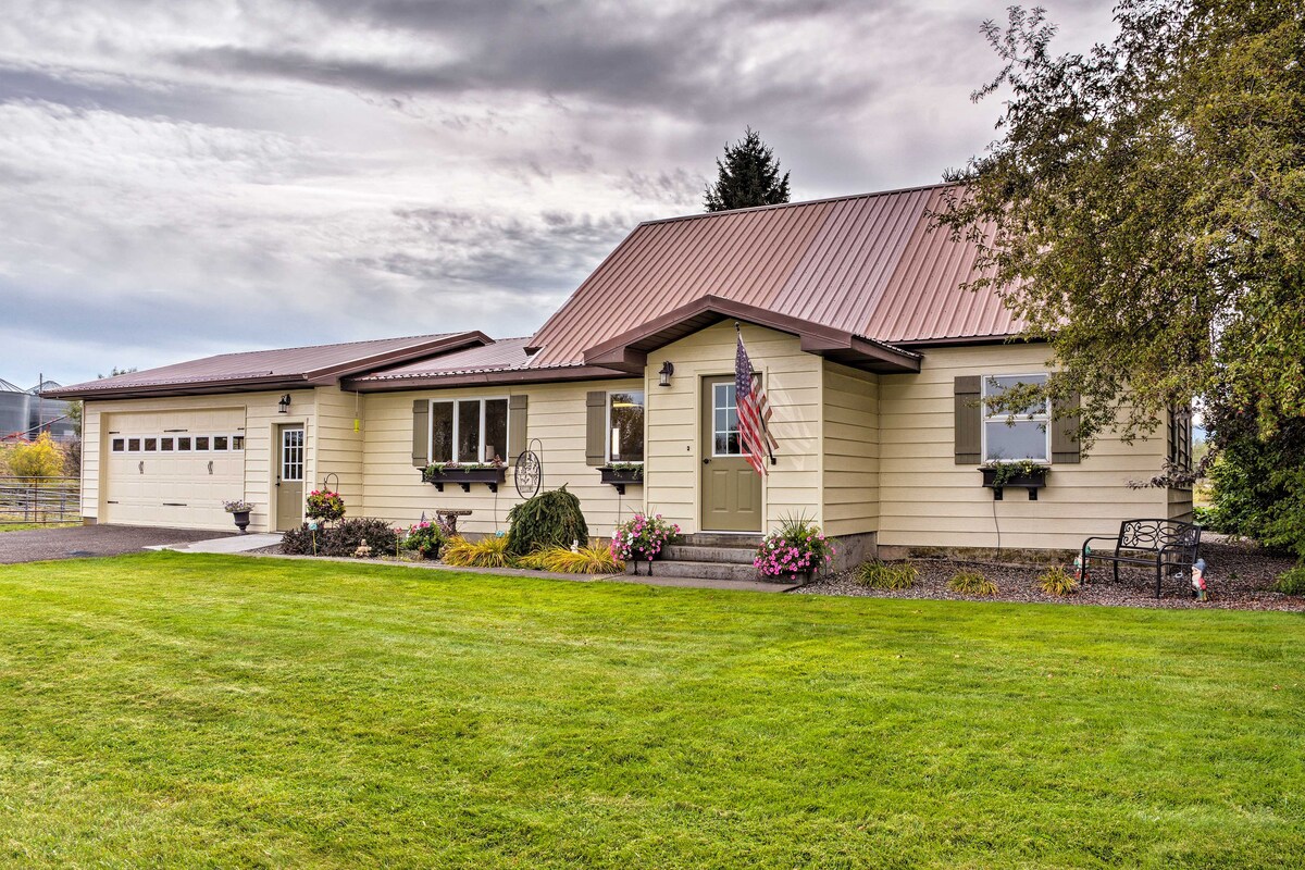 Farmhouse in Country Setting Near Gravity Hill