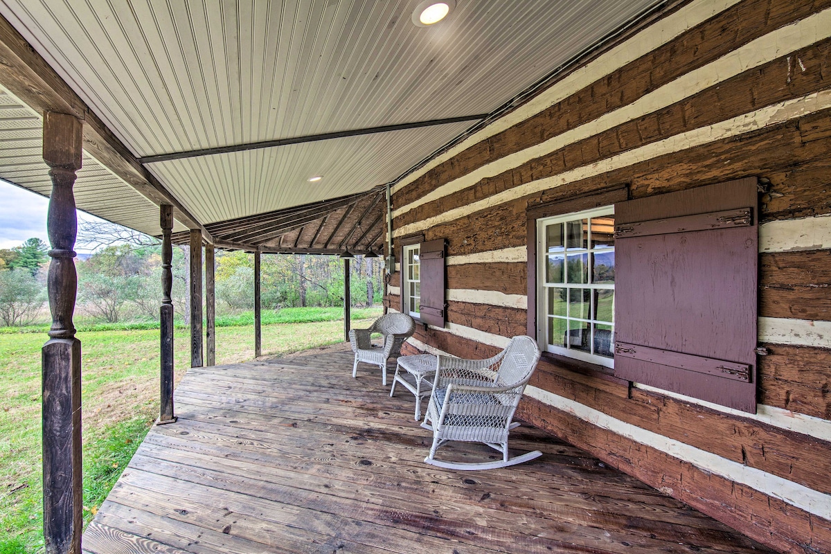 Remote 1901 Studio Cabin w/ Loft - Pets Allowed!