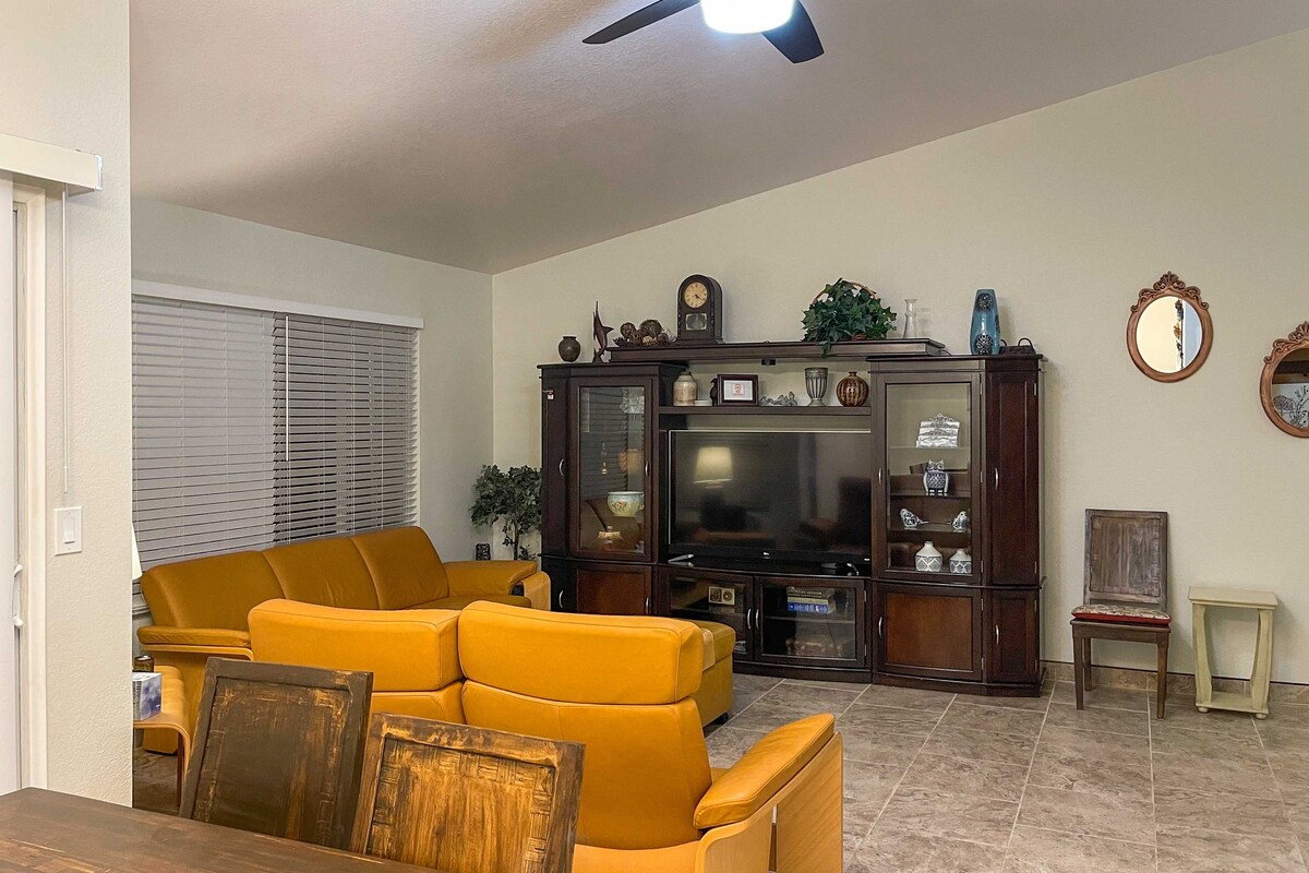 North Tucson Home w/ Patio by Catalina State Park!