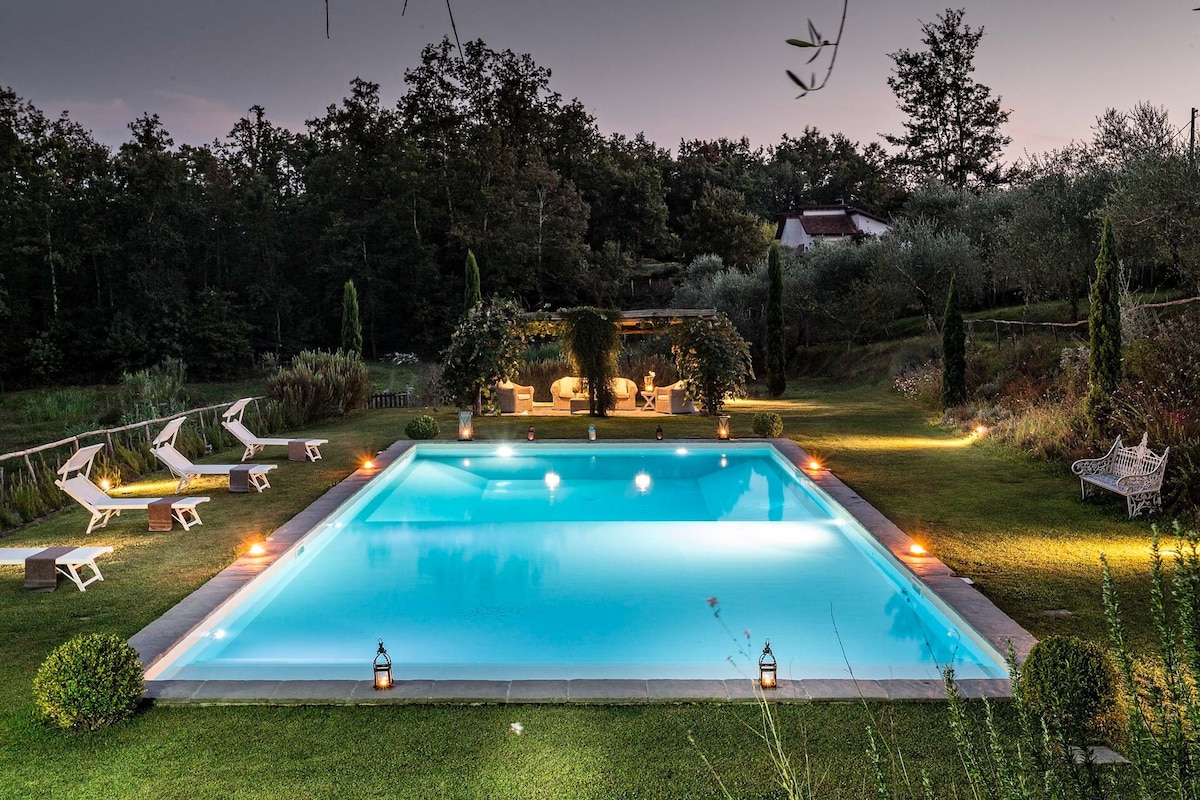Querciabella别墅： H楼的魅力、风格和游泳池