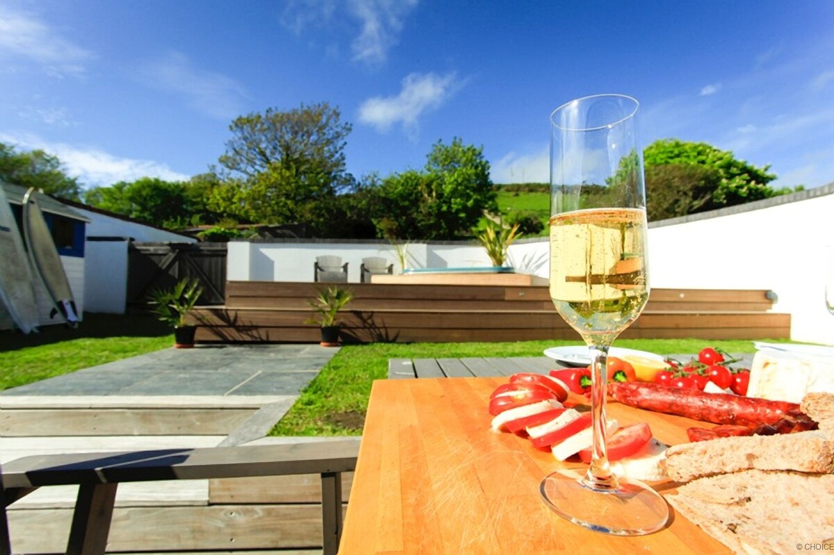 Choice Cottages | Croyde Wisteria Cottage