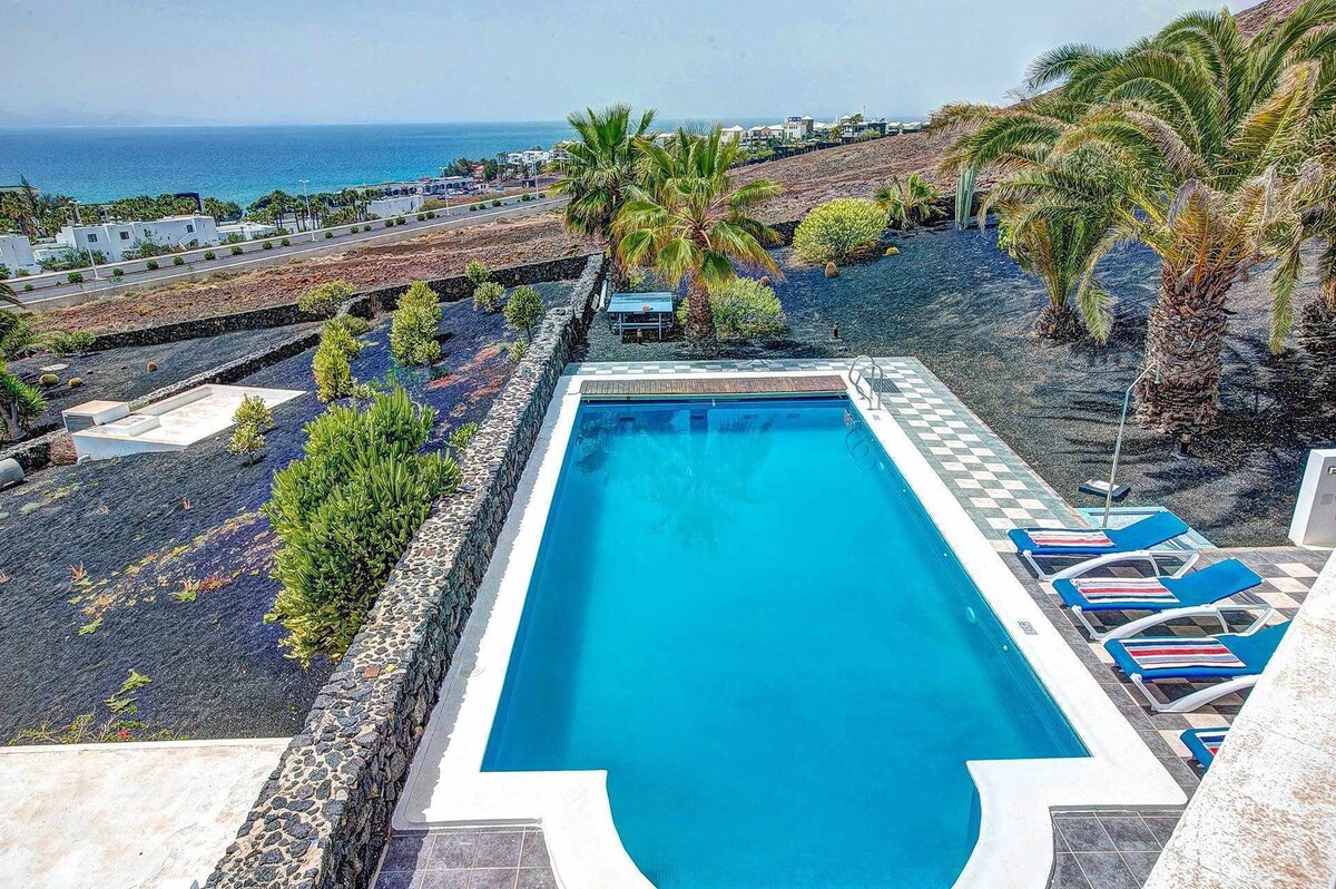 罗迪亚别墅（ Villa Rodea ） -私人温水泳池。可供10人入住