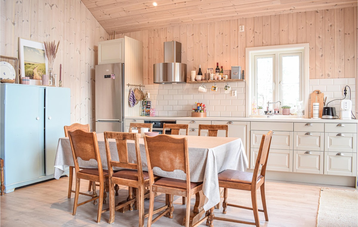 Home in Fjelberg with 3 Bedrooms and WiFi