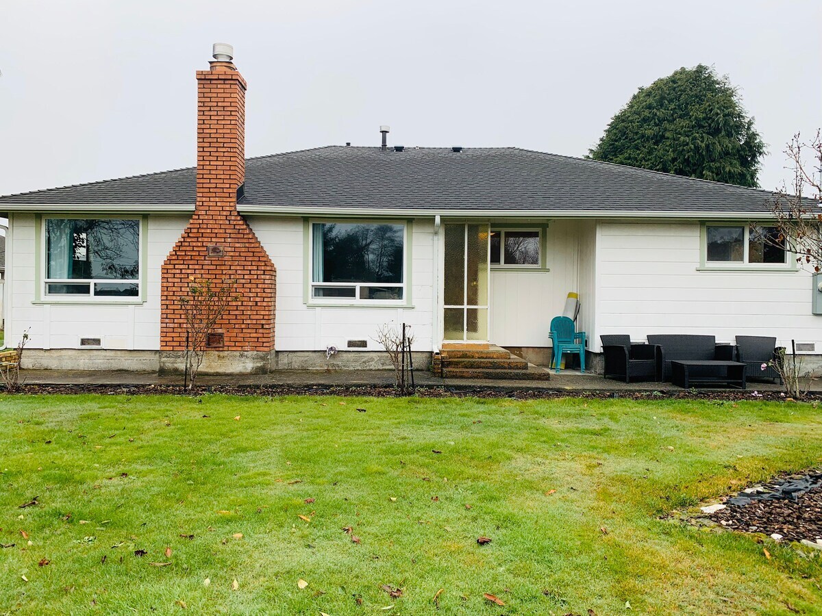 McKinleyville Farm House