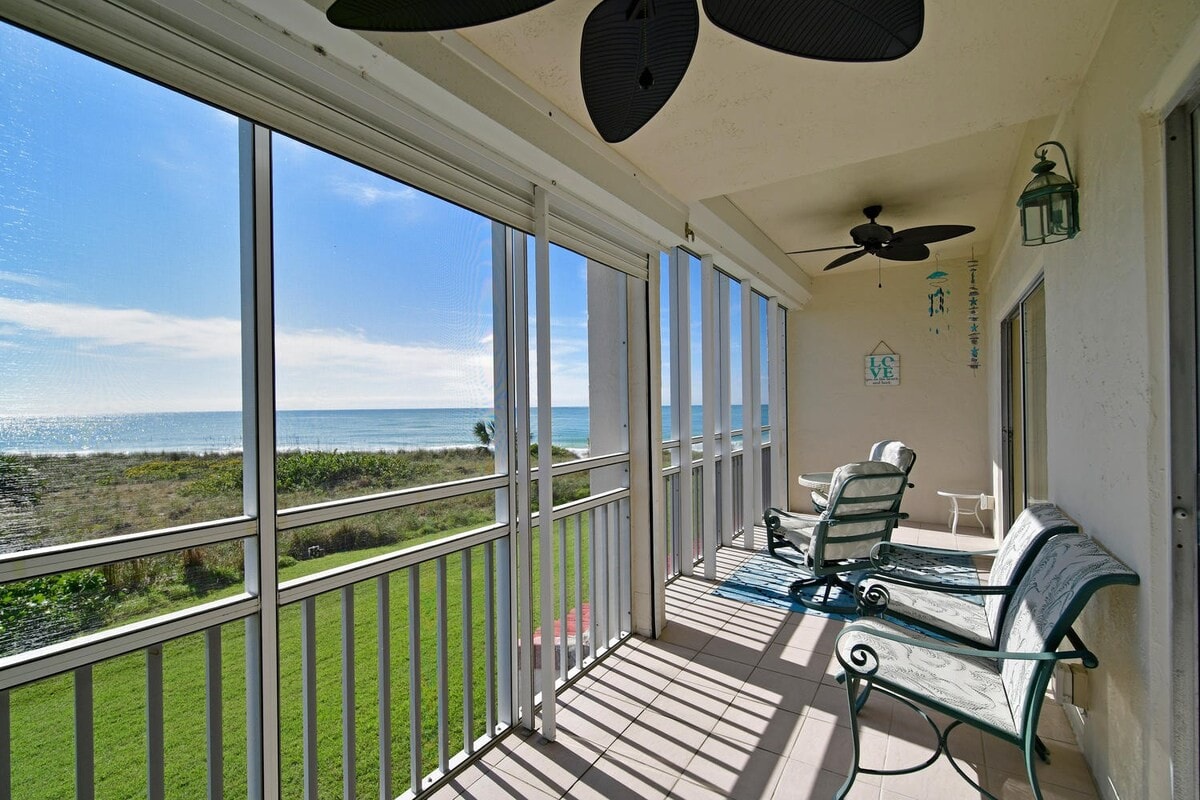 North Longboat Condo on the Gulf with View