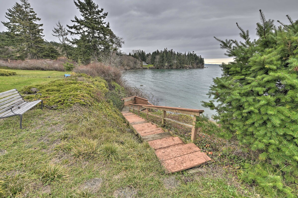 Bayfront Home - Take Ferry to the San Juan Islands