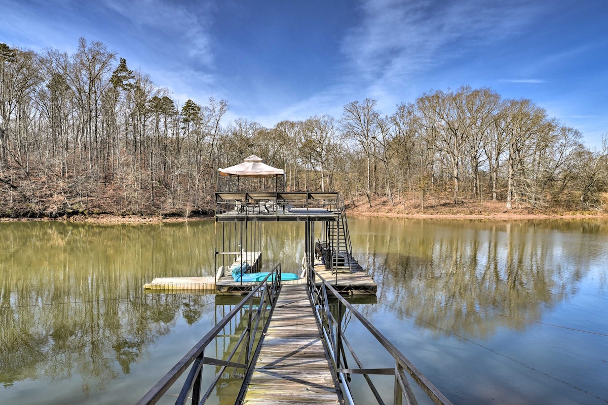 Large Lavonia Home w/ Party Dock on Lake Hartwell!