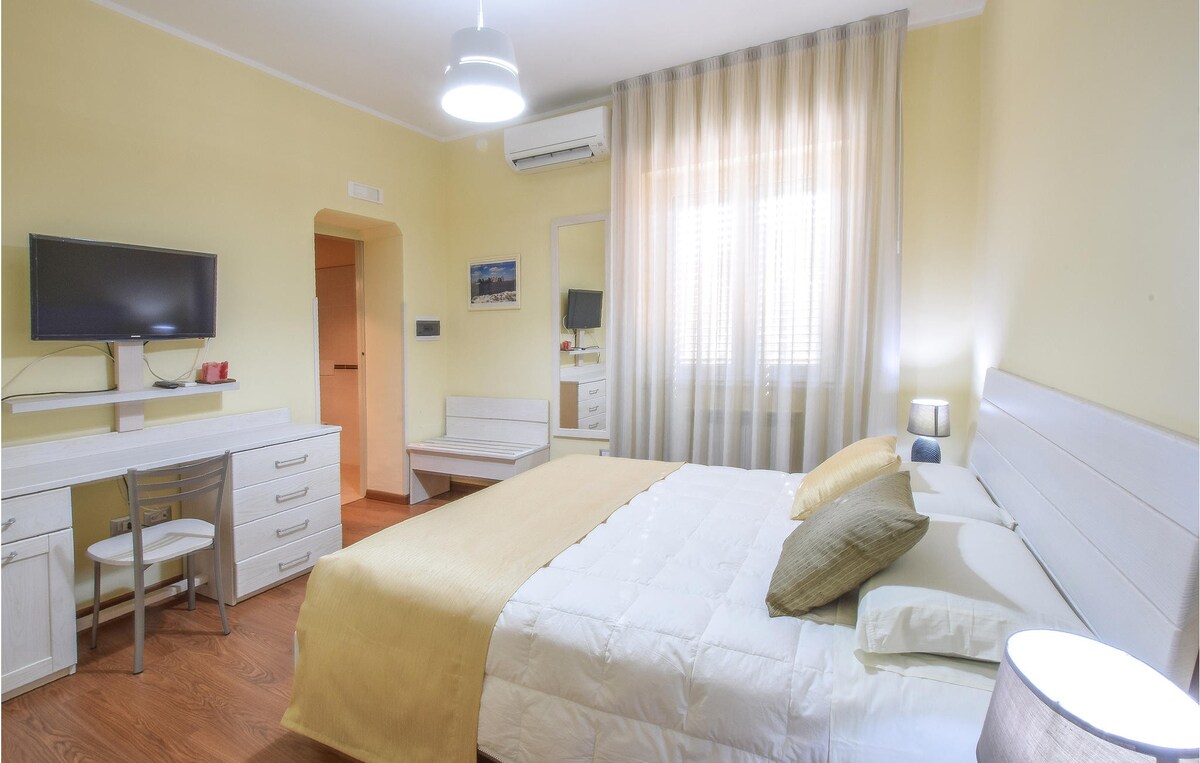 Amazing apartment in Falerna with s and WiFi
