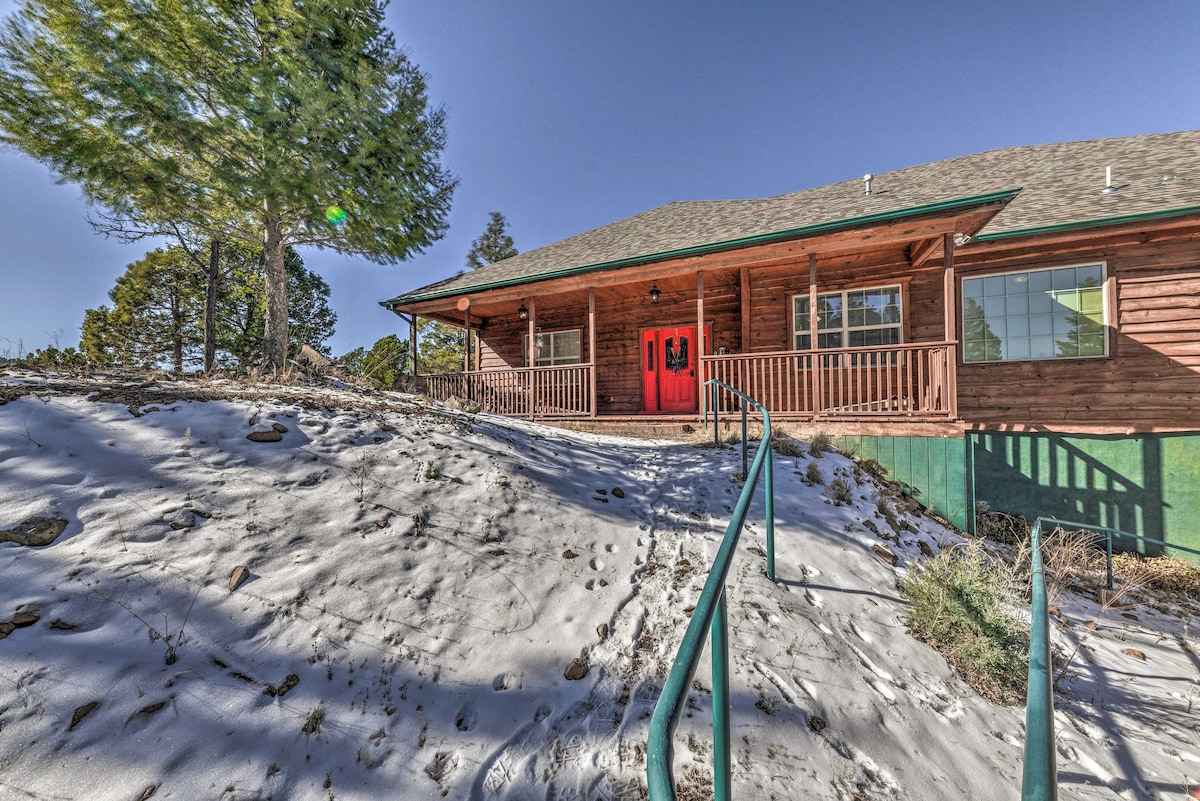 Cozy Ruidoso Digs by Downtown, 19 Mi to Ski Apache