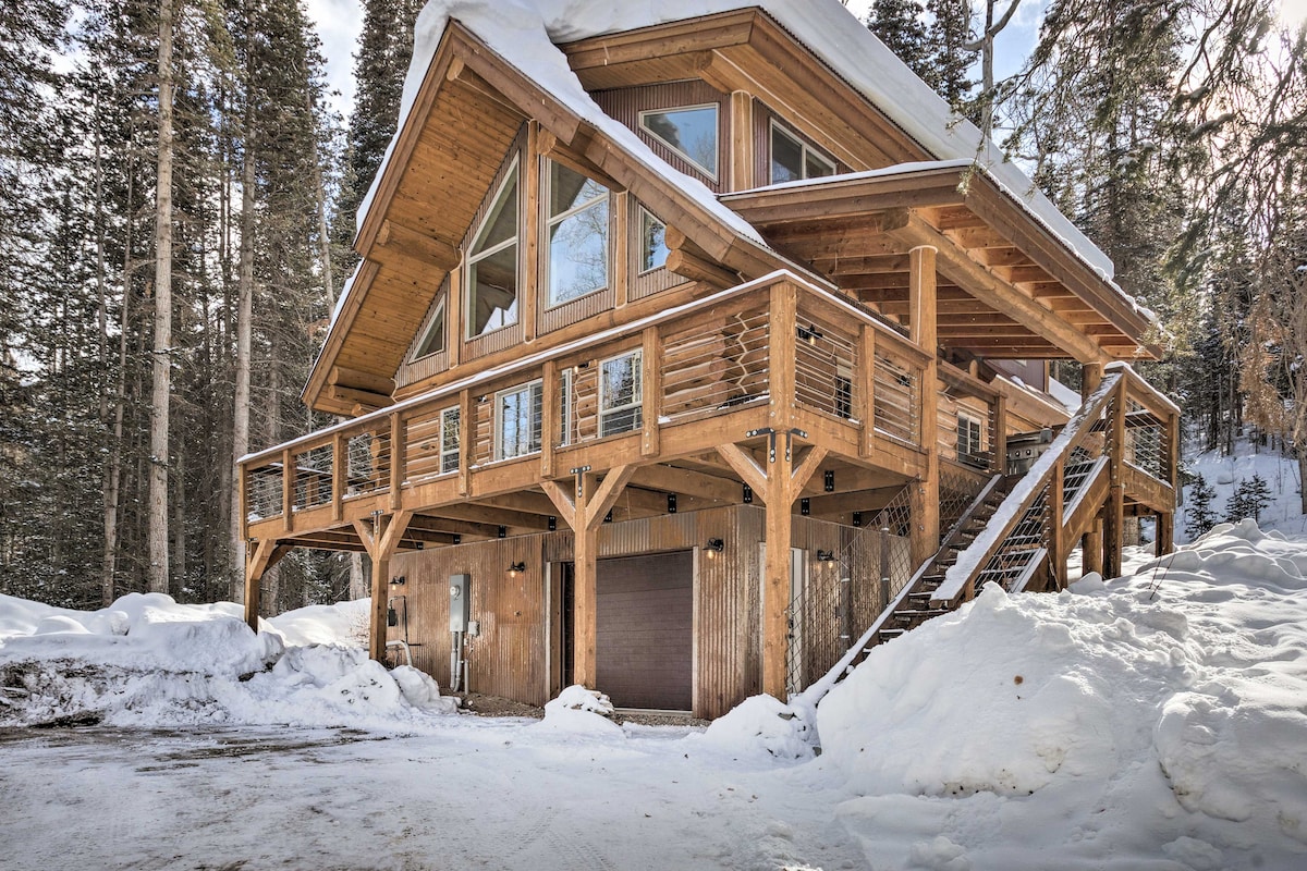 Fox Farm Retreat: Hillside Telluride Home w/ Sauna