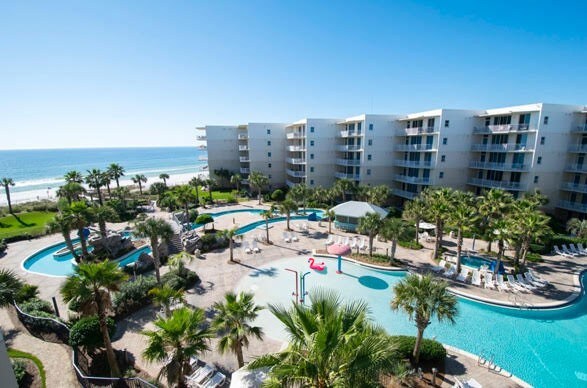 Poolside! Waterscape A108 Courtyard Walk-Out