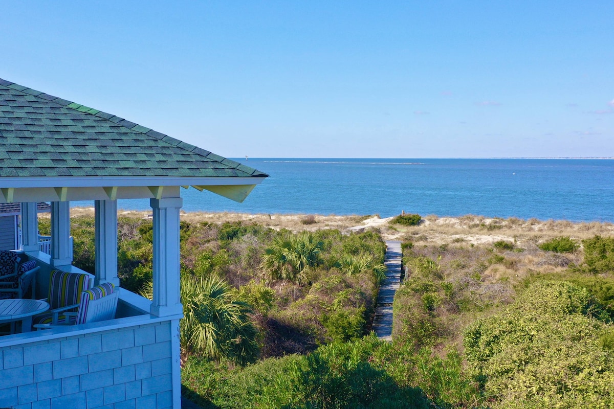 Large Oceanfront Home, Views, Both Clubs, Golf