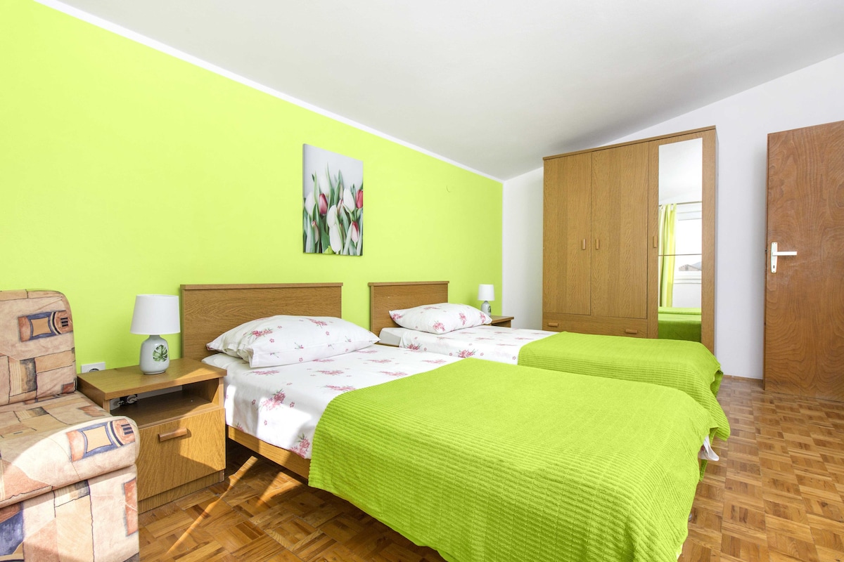 Apartments Alaga - Two Bedroom Apartment
