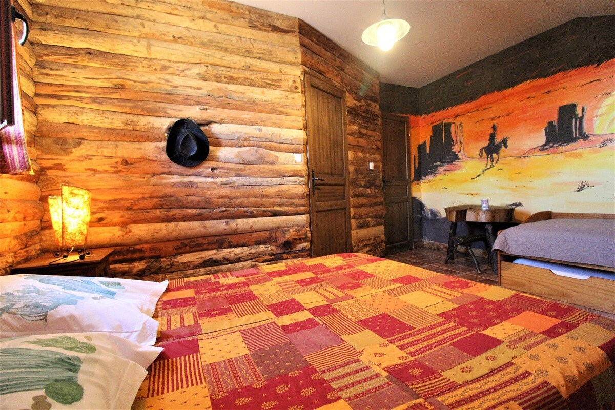 Cowboy bedroom like the Wild West!