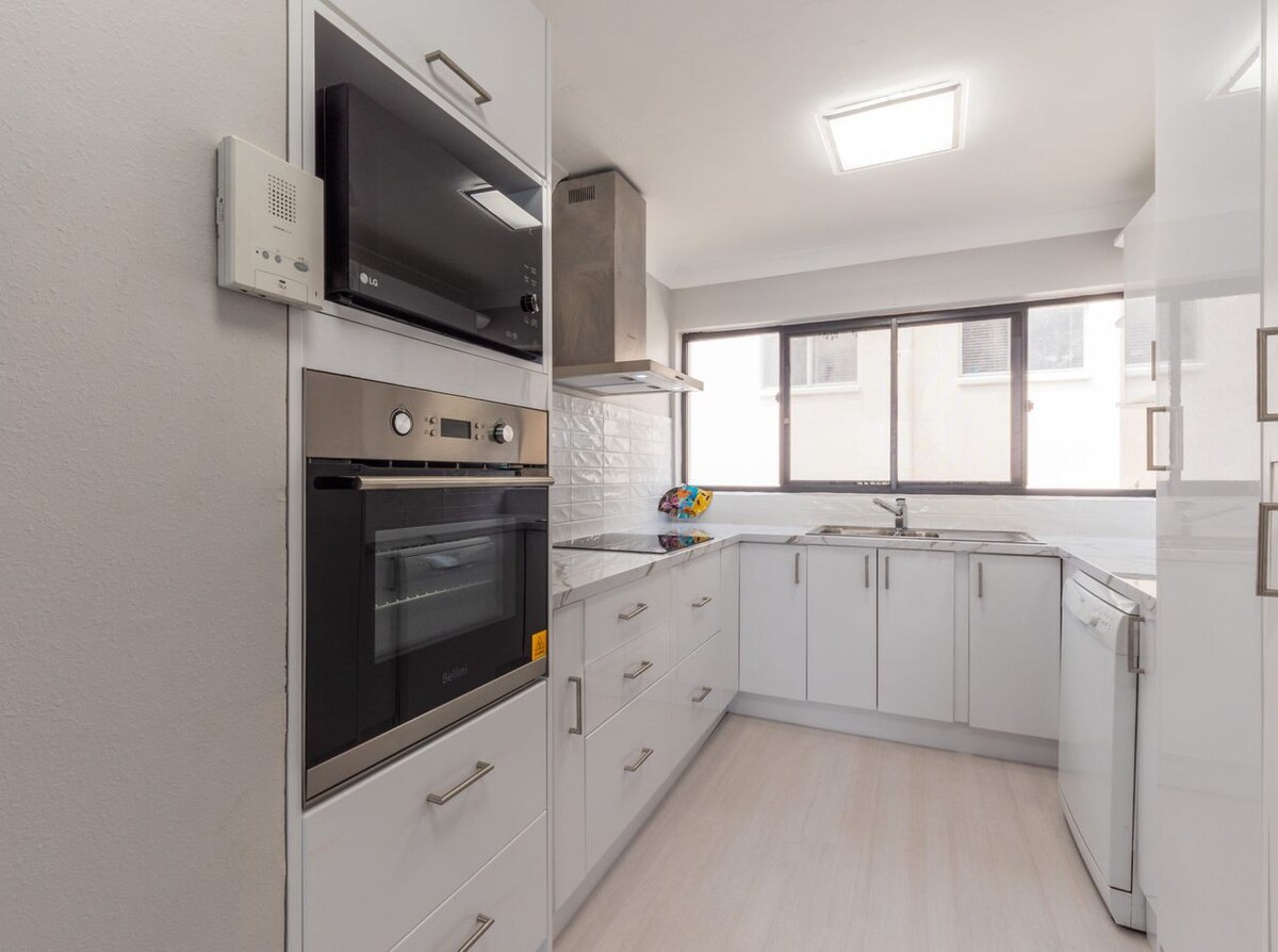 Chiswell Place Unit 7, 31 Warne Tce