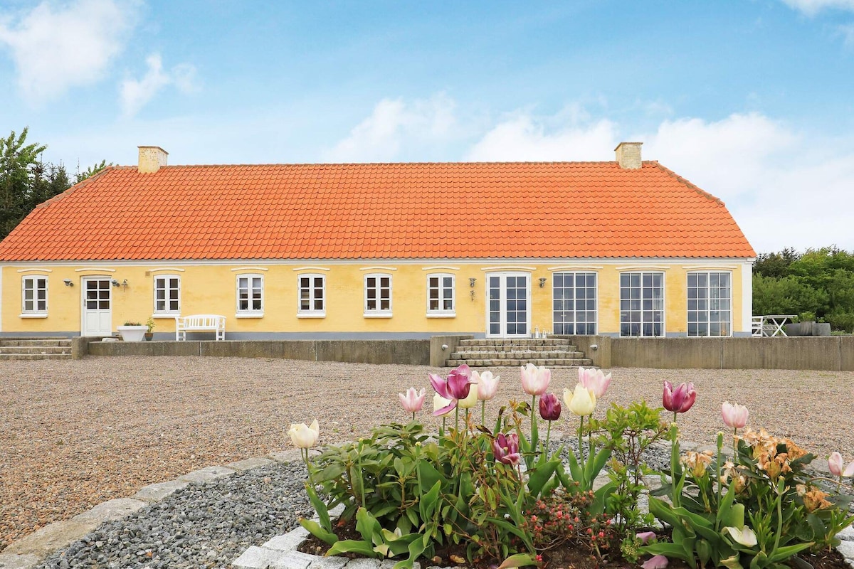 16 person holiday home in nykøbing m