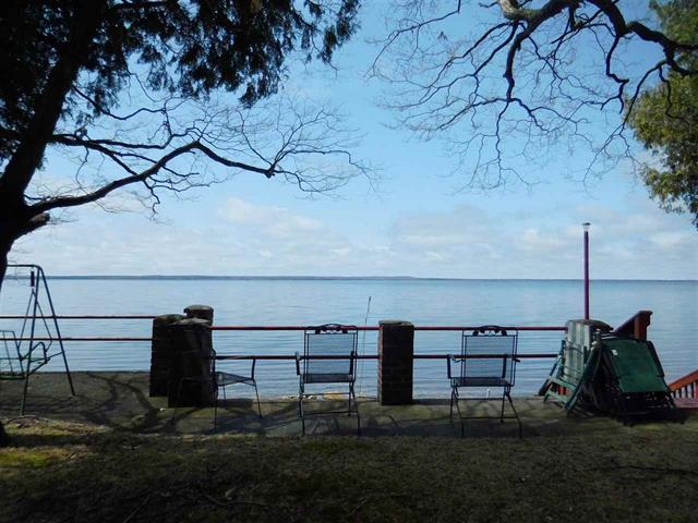 Oak Bluff Cottage (On Indian Lake) Manistique, MI