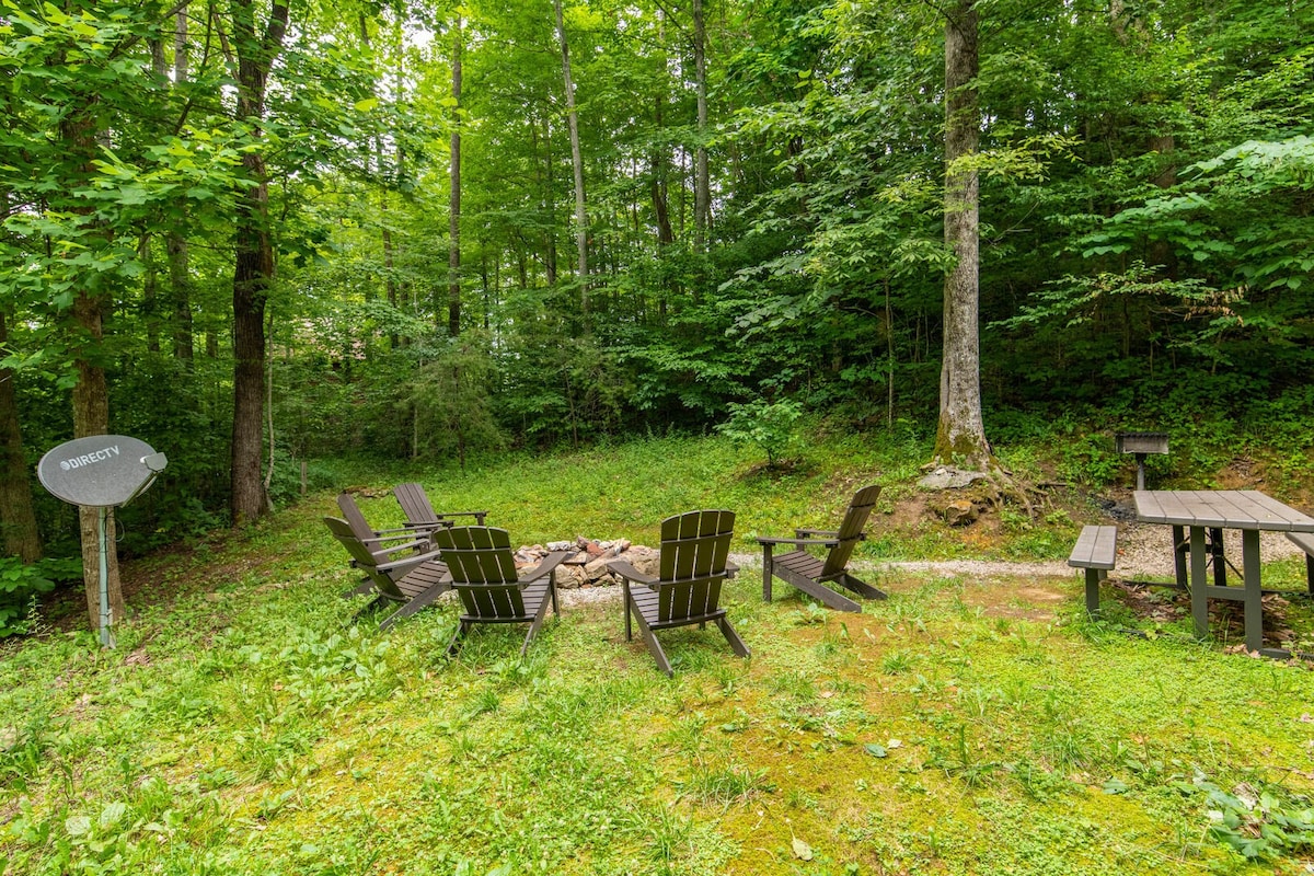 Hot Tub & WiFi - Bear Run - Red River Gorge, KY