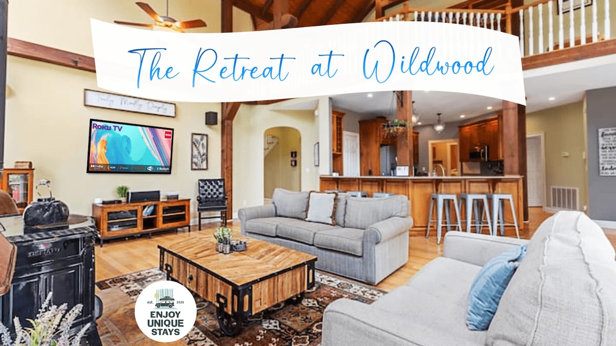 The Retreat at Wildwood -热水浴缸、剧院和露台