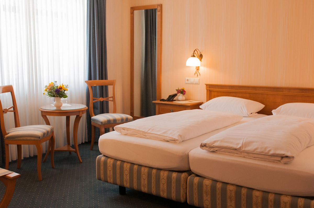 Ruhig gelegenes Hotel auf den Rheinhöhen