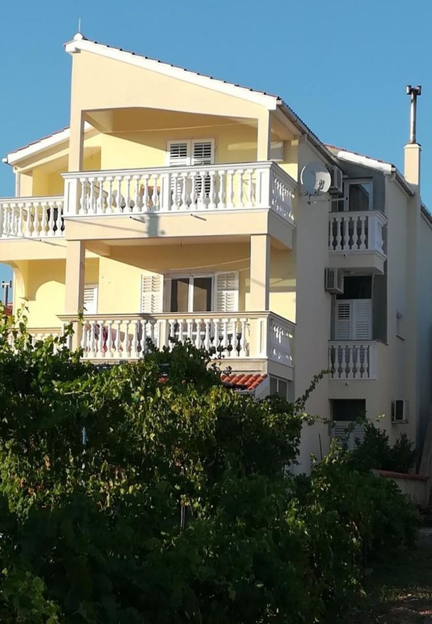 Apartment Marija - 100 m from beach