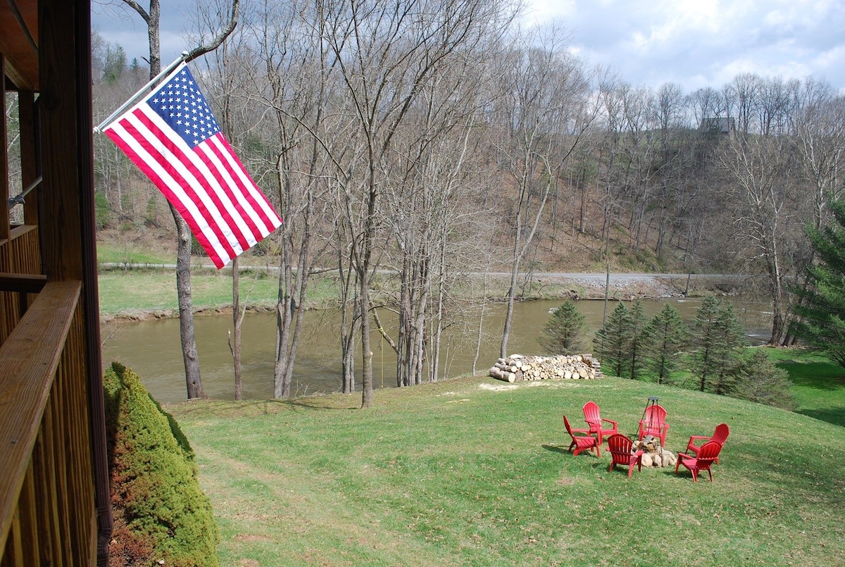 River Rock Ridge - Crumpler, NC