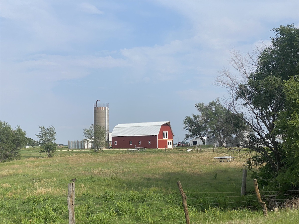 Red Barn Cottage At Borntrager Dairy