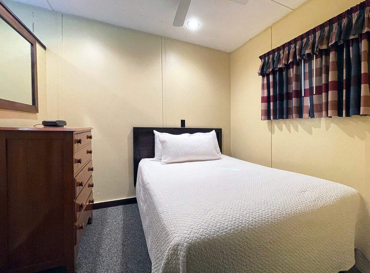 Rustic Poconos 2卧室，位于私人度假村