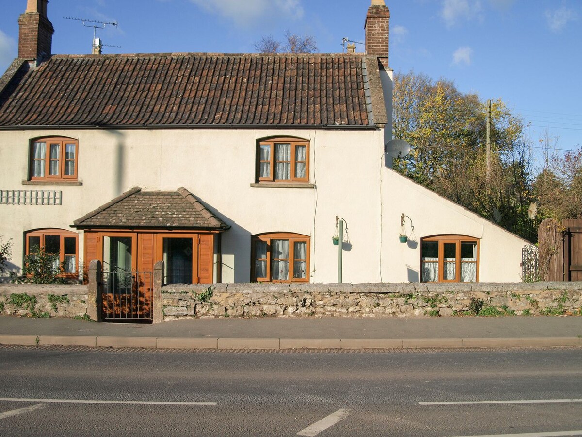 The Cottage (uk30956)