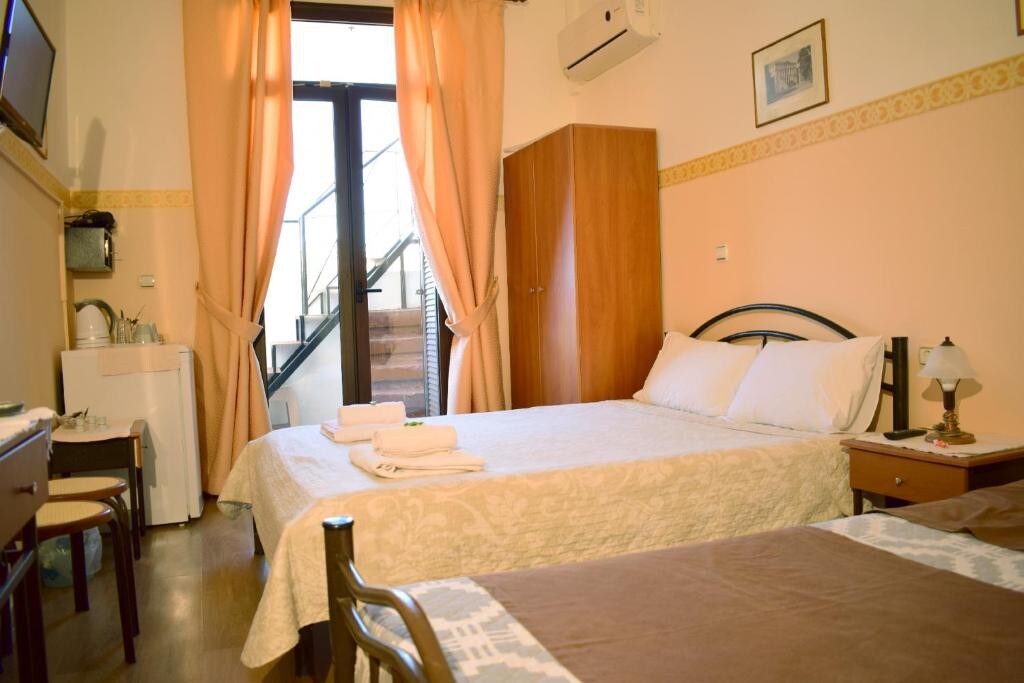 Stoa Rooms | Studio with sea view 2