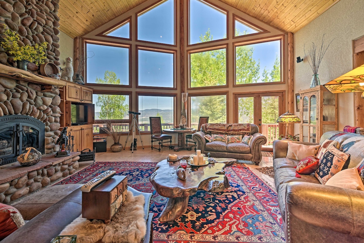 Spacious Angel Fire Retreat w/Deck+Mtn Views