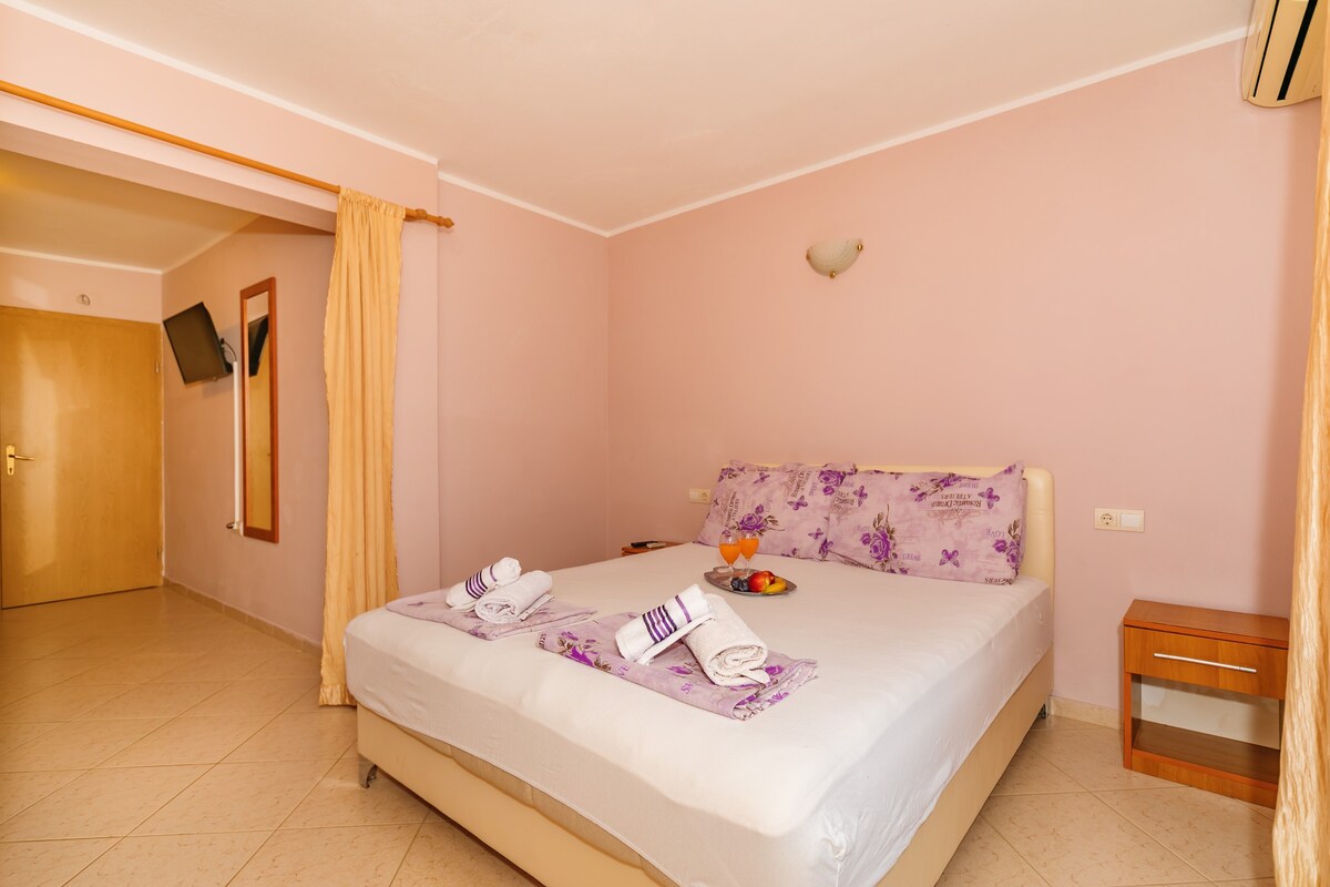 Guest House Edita - Standard Apartment 1