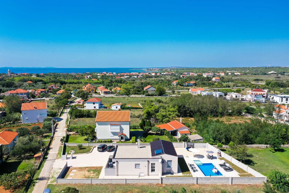 Villa Miranda with pool, Zadar county