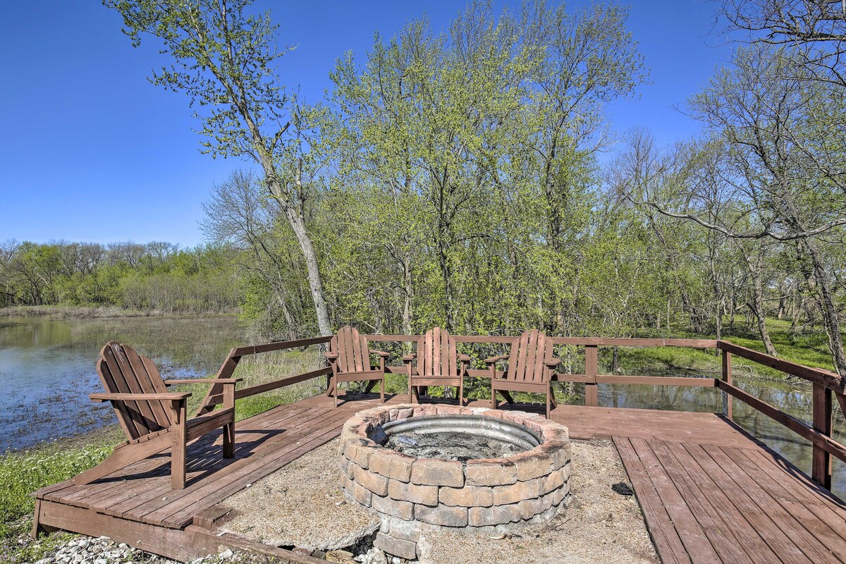 Lodge on 240 Acres w/ Deck, Grill & Fire Pit!