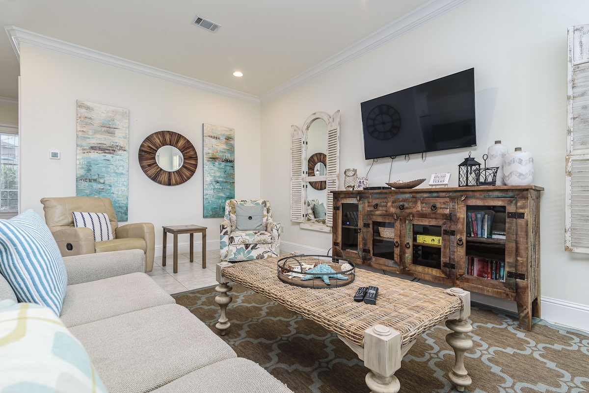 La Terazza 948A | Upscale Beachy Miramar Beach