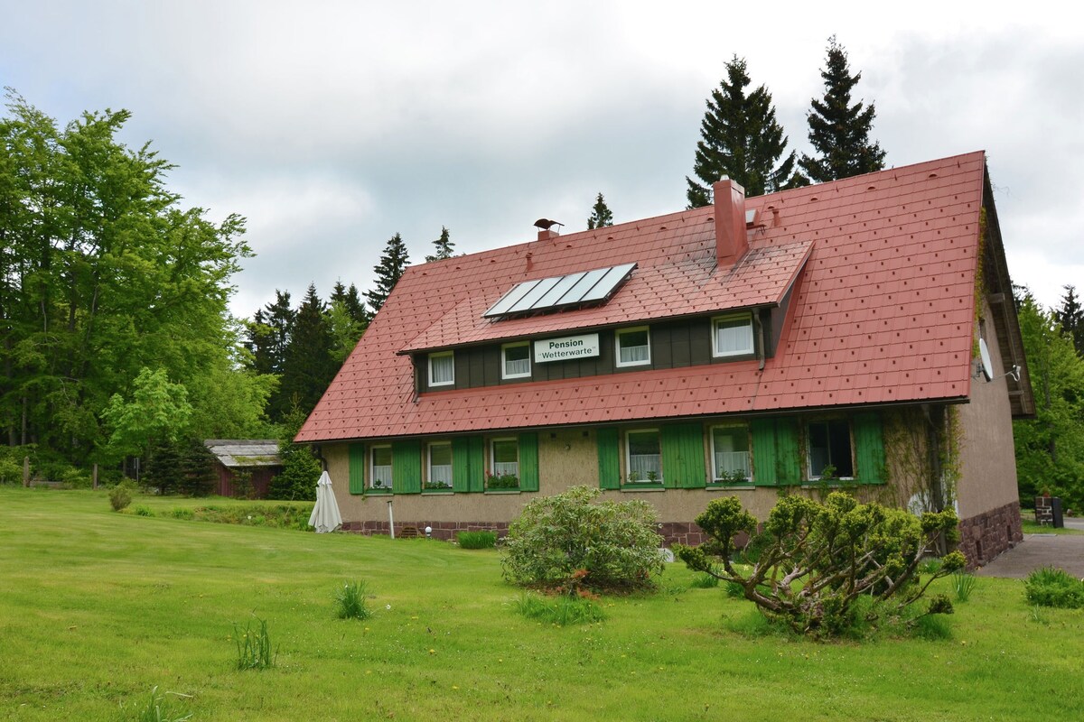 Apartment in Bad Tabarz in the forest