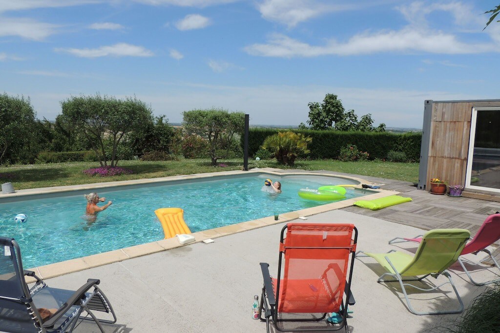 Villa with heated swimming pool and spectacular view in diverse surroundings